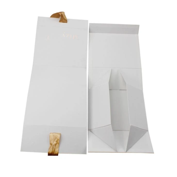 Eco Friendly Gift Boxes Foldable Magnetic With Ribbon